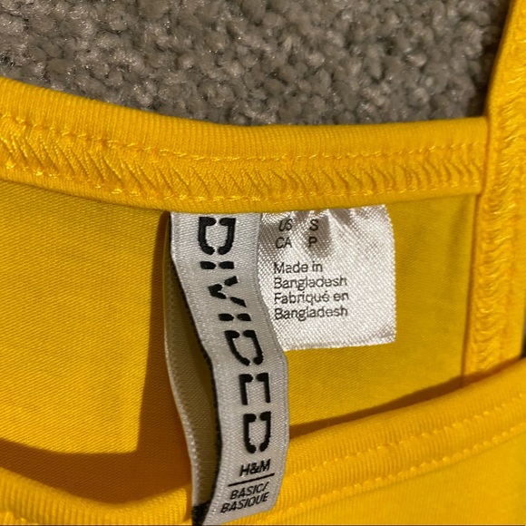 Yellow High Neck Tank Top☀️ - Picture 3 of 5